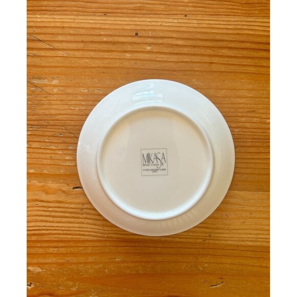 Mikasa Bone China Holiday Cheer Small Plate Side Dish Christmas Tree Plaid Bow - Picture 3 of 3
